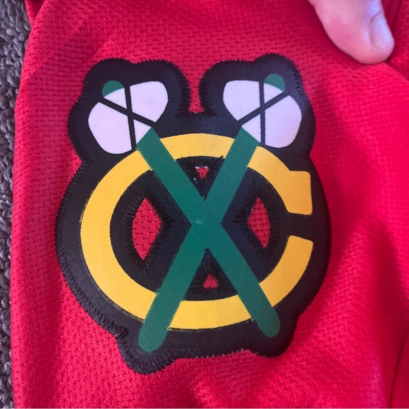 REEBOK COREY CRAWFORD CHICAGO BLACKHAWKS HOME RED #50 YOUTH L/XL - Picture 3 of 11